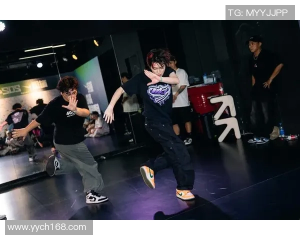 热议街舞：成都街舞队如何实现风格转变与团队重塑的全新探索